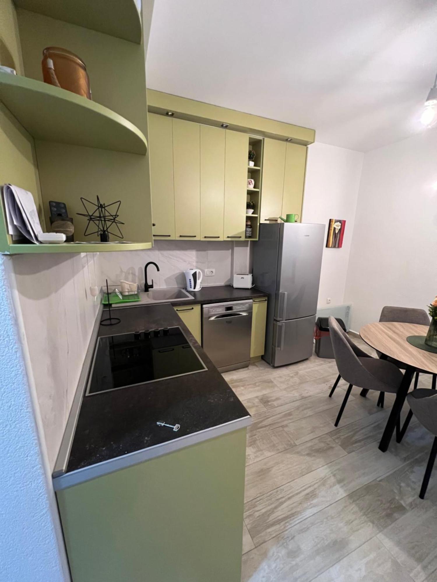 Апартаменти Apartman Nadja Котор Екстер'єр фото