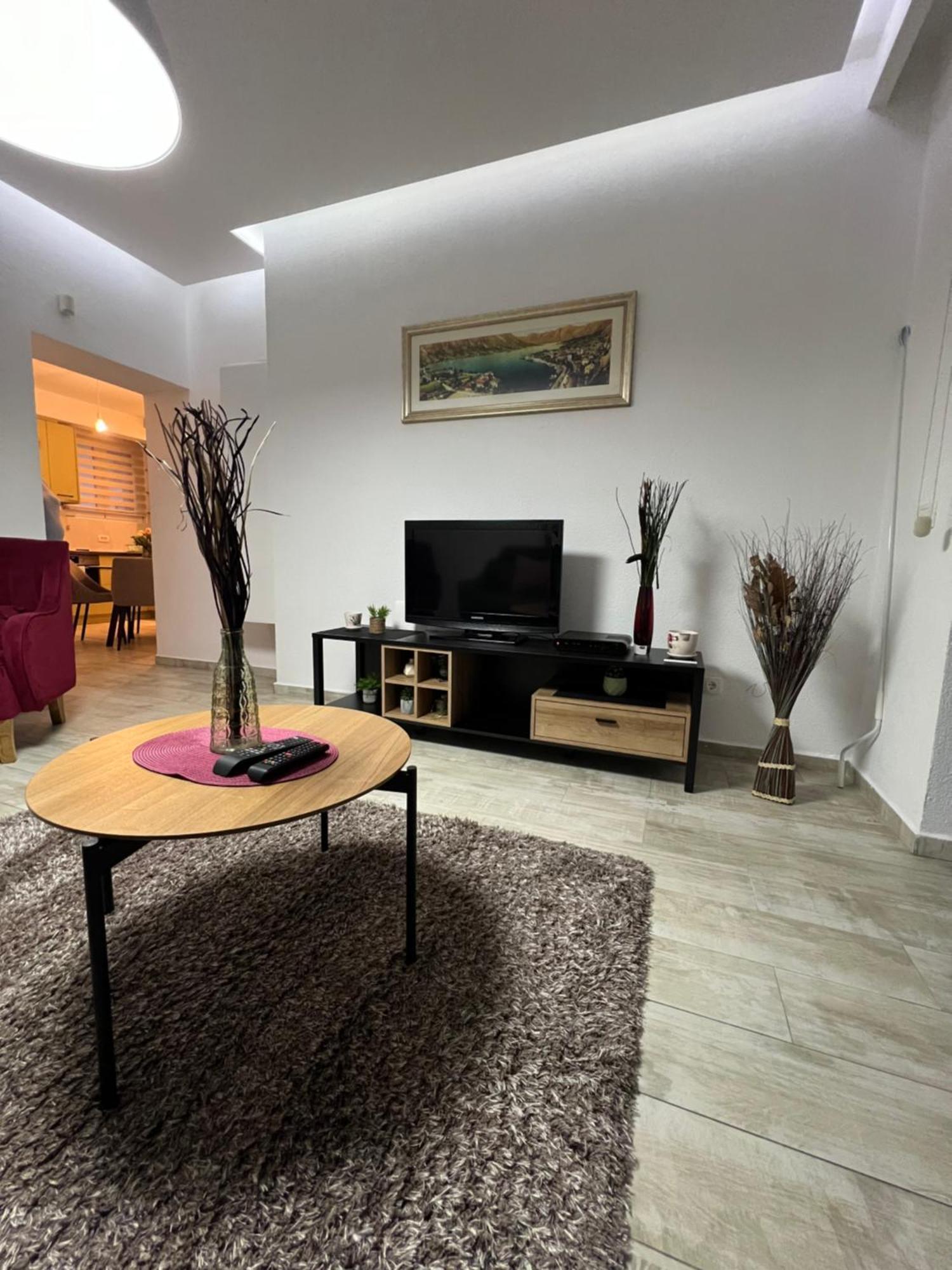 Апартаменти Apartman Nadja Котор Екстер'єр фото